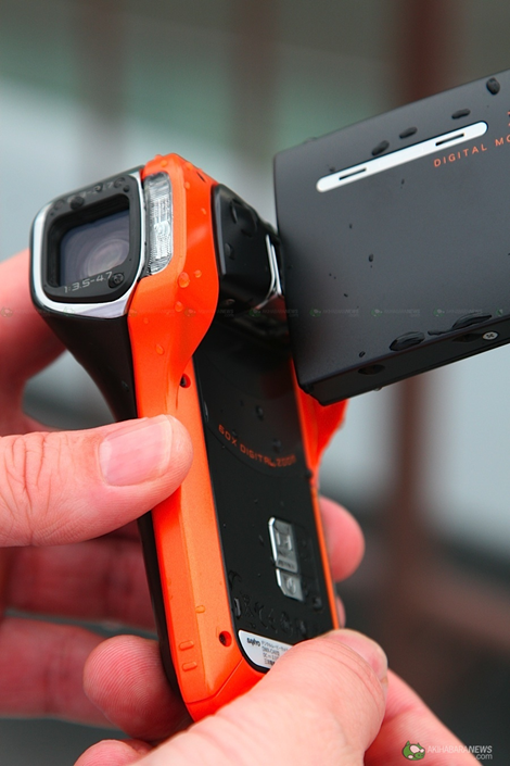Sanyo Xacti DMX-CA8 Waterproof Camcorder