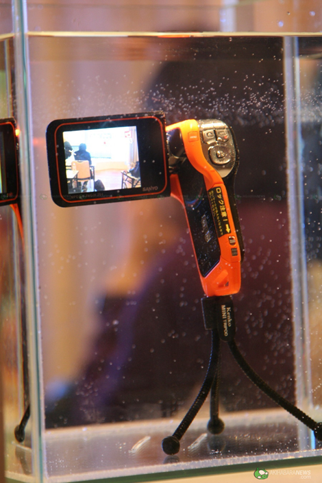 Sanyo Xacti DMX-CA8 Waterproof Camcorder