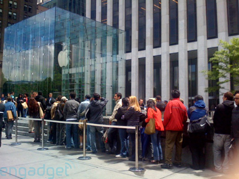 dumb people at apple