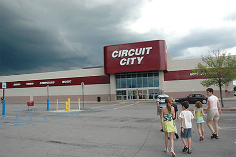Circuit City Closing 155 Stores