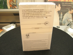 apple in-ear headphone box