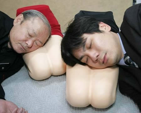 girlfriend knee pillow