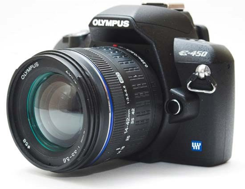 Olympus E-450 DSLR