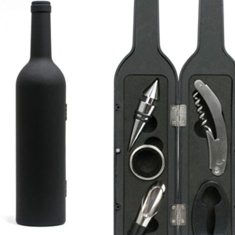 Wine Bottle Accessory Kit