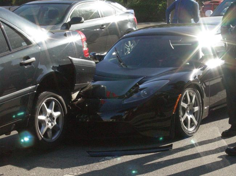 Tesla Crash – Sooo Sad