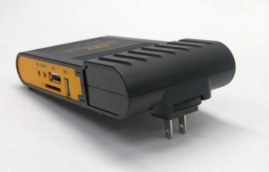 DreamPlug PC Looks Like A Wall Wart… Is An Actual Computer