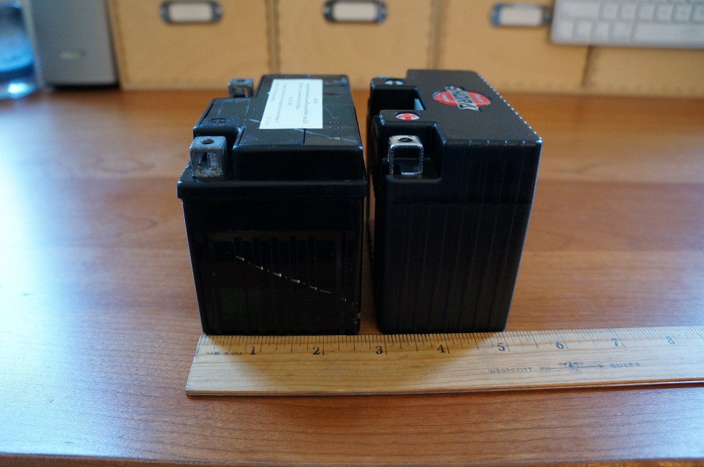Yuasa_YTZ5S_VS_Shorai_LFX07L2_2