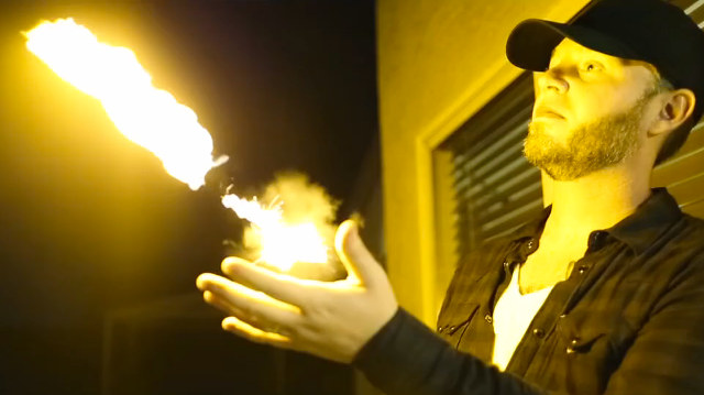 Pyro Fireshooter
