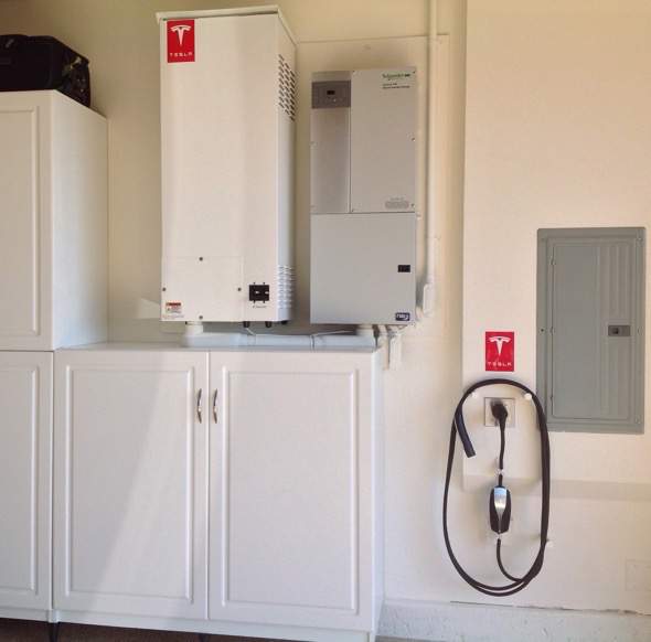 Tesla Plans On Releasing Battery Systems For The Home