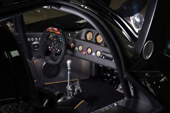 Ultima Evolution Interior
