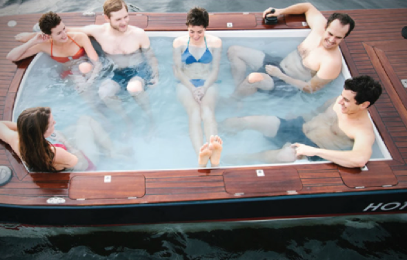 6-person hot tub boat