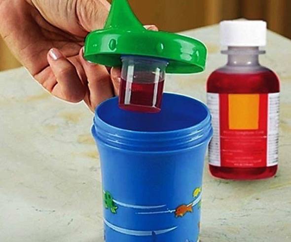 medecine-dispensing-sippy-cup