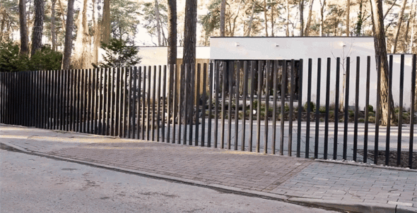 Retractable Gate Fence