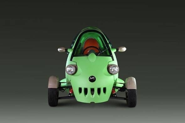 SAM Electric Vehicle Front 3