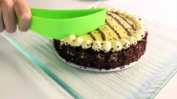 Magisso Unique Cake Server Slicer