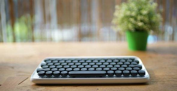 Lofree Mechanical Typewriter Style Keyboard 2
