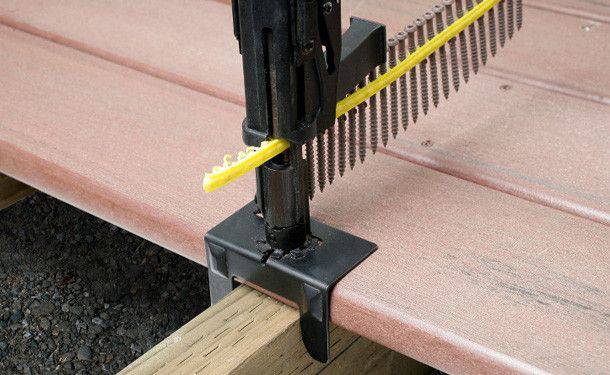 quikdrive-wood-decking-application