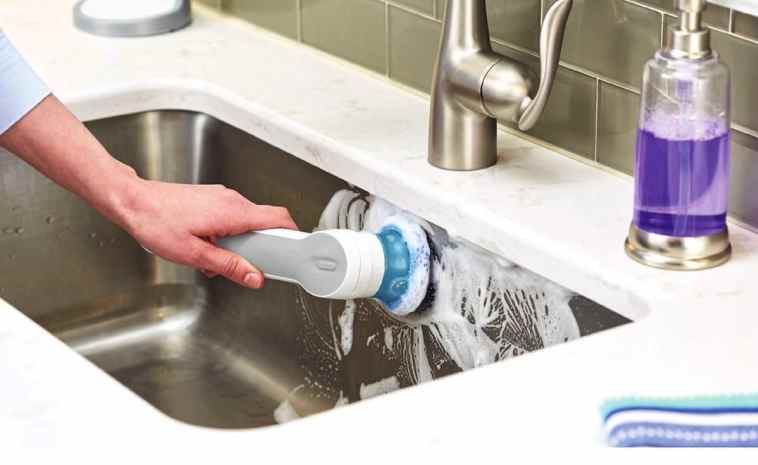 GrimeBuster Pro Makes Light Work Of Heavy Messes
