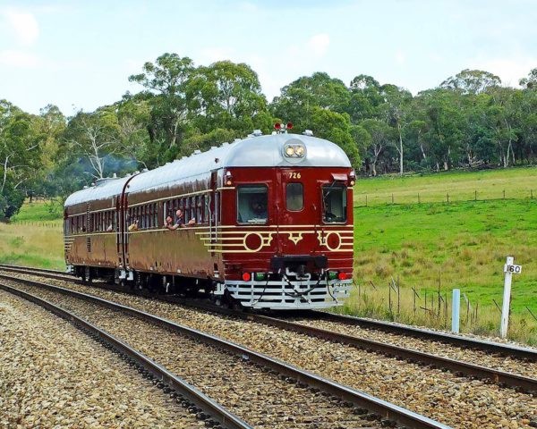Byron Bay Fully Electric Solar Powered Train 3