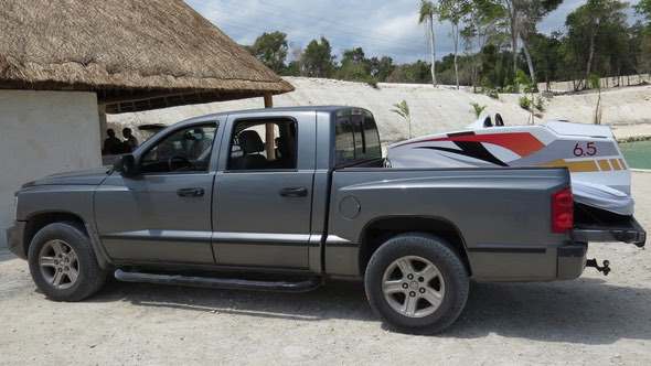 jimboat-electric-mini-boat-for-kids-in-truck