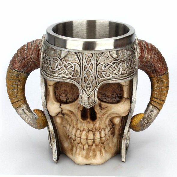 Medieval Skull With Horns Mug 1