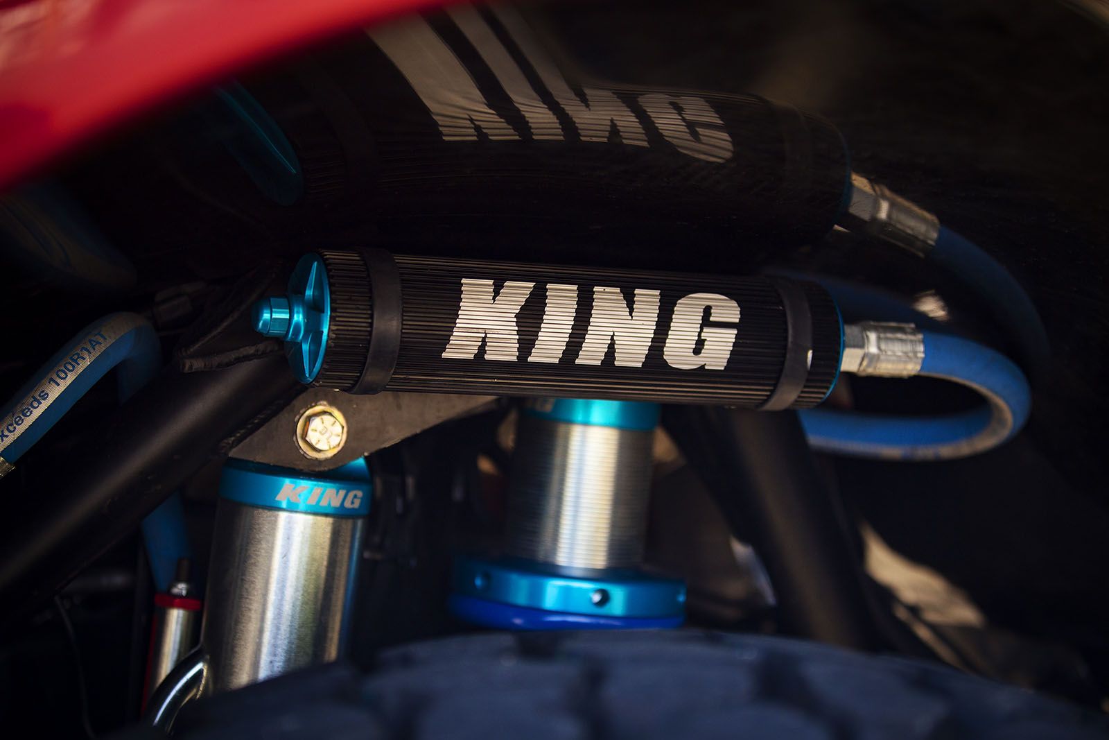 DEFCO BA350 Super Giant Ford Raptor King Shocks