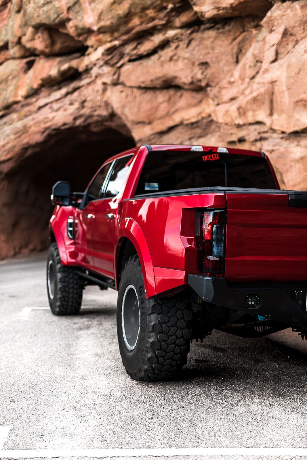 DEFCO BA350 Super Giant Ford Raptor Rear