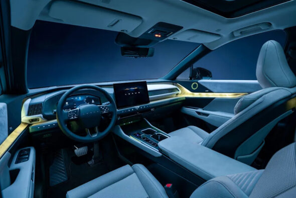 Lexus TZ Electric SUV Interior