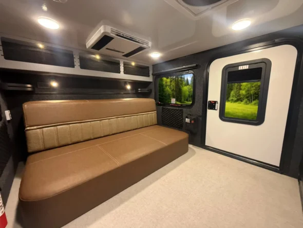 Encore ROG 12RK-FB Interior