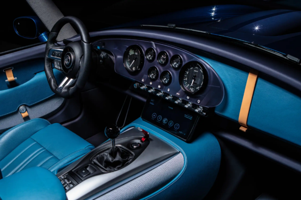 ac_gt_coupe_cabin