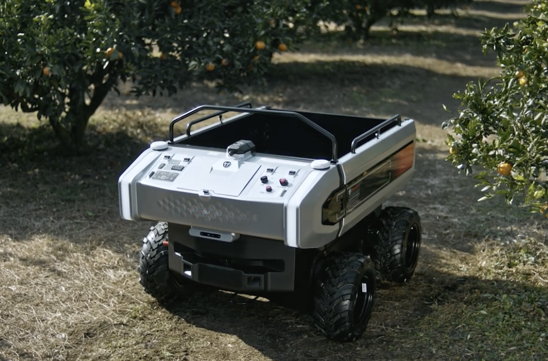 KIOTI RT100 Compact Electric Transport Robot 2