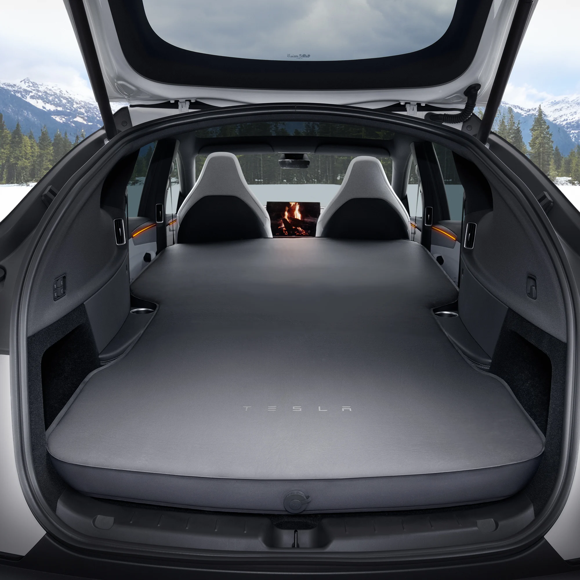 Tesla Model Y L Air Mattress