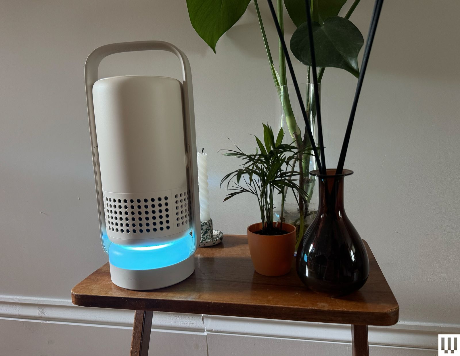 XGIMI Vibe One Ambient Light Mode glowing as a night lamp