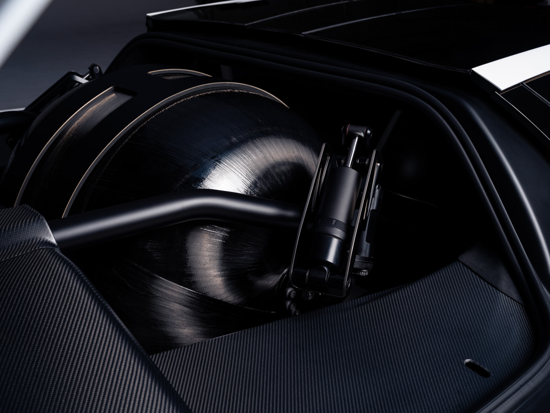 Tesla image of the Roadster interior structure with carbon fiber pressure tanks