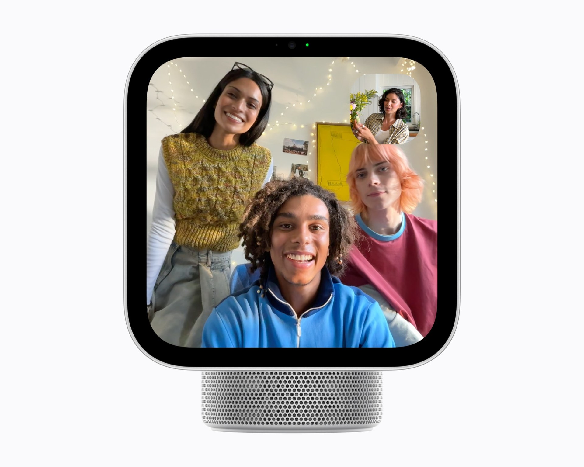Apple HomeView on a group FaceTime call with Center Stage
