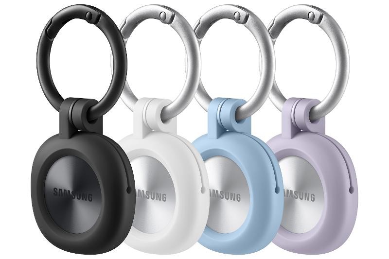 Galaxy SmartTag3 in official silicone cases with keyrings, sold separately