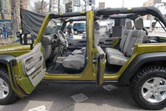 Jeep Unlimited Green