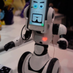 RoboMe iPhone Robot